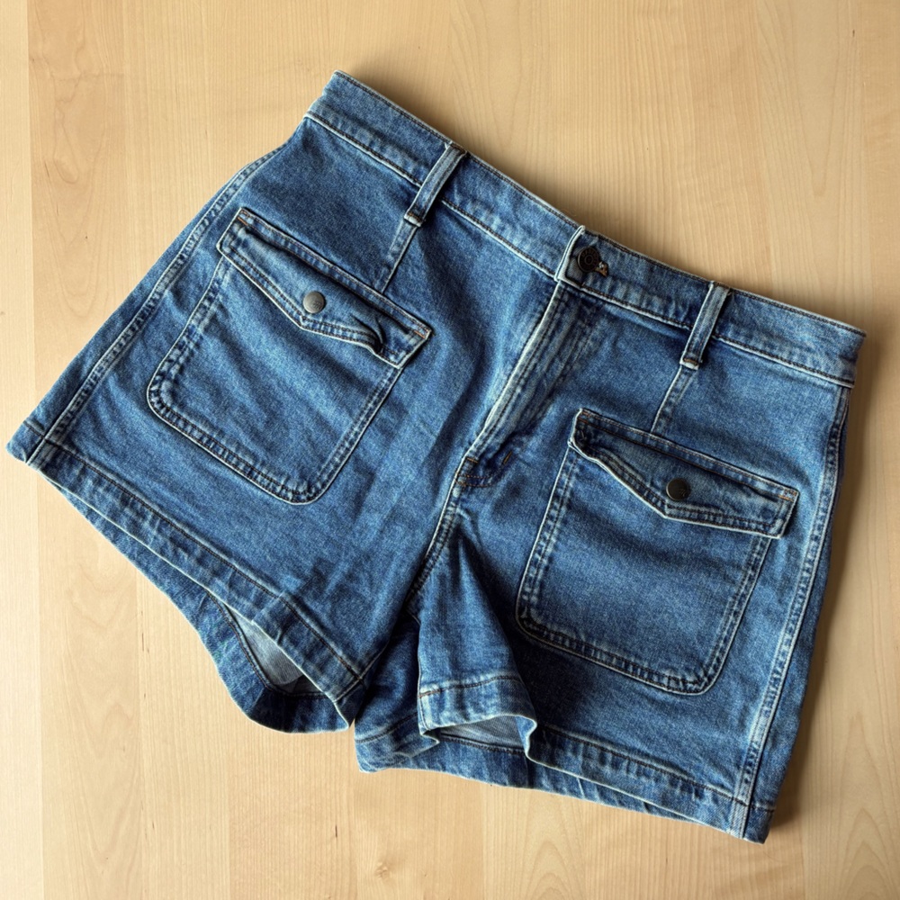 Madewell button pocket shorts